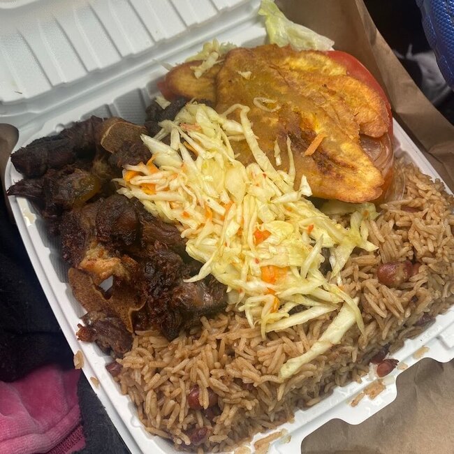 Valde Restaurant Casse Croute - Restaurants pr&egrave;s de: H1H2R3