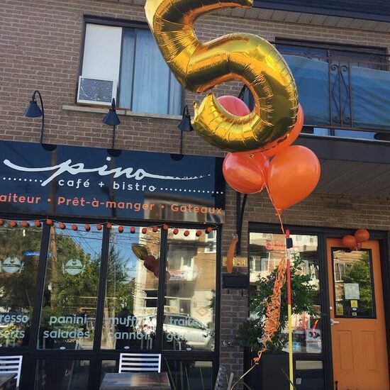 Pino Café + Bistro - Restaurants Bagels, Cafés de Montréal-Nord