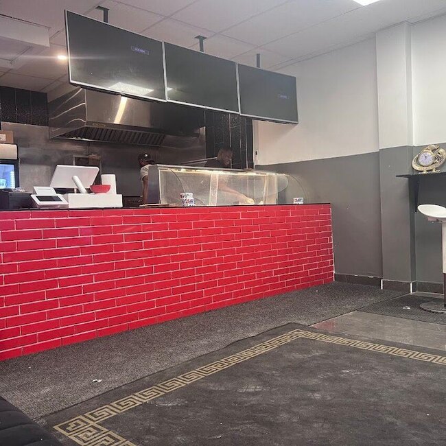 Mister Pat&eacute; -  Restaurants Near: H2B3B2