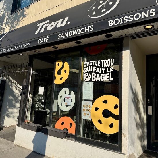 Le Trou - Cafés, Tea Restaurants in Mile-End