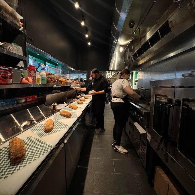 Pinnacle Wagyu - Restaurants in Old Montreal