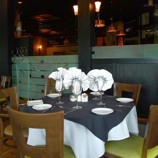 Amadeus Resto Bar - Restaurants de Montréal