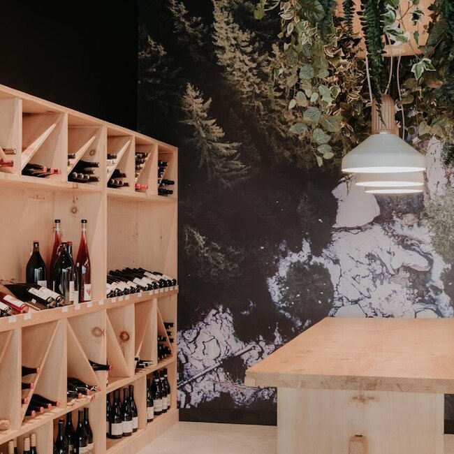 SAINT PIERRE -  Restaurants Near: J8C1L1