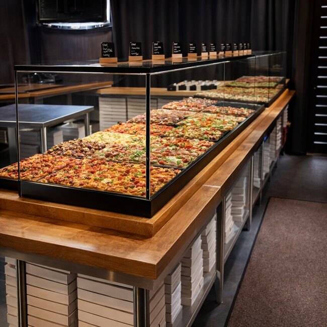 Roman Pie Pizza - Pizzerias Restaurants Near: H3B4E8