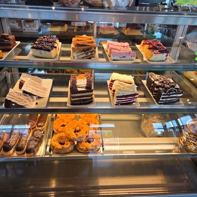La Fourn&eacute;e D'Hortensia - Montreal Pastries, Desserts & Sweets, Bakeries Open Morning Restaurants