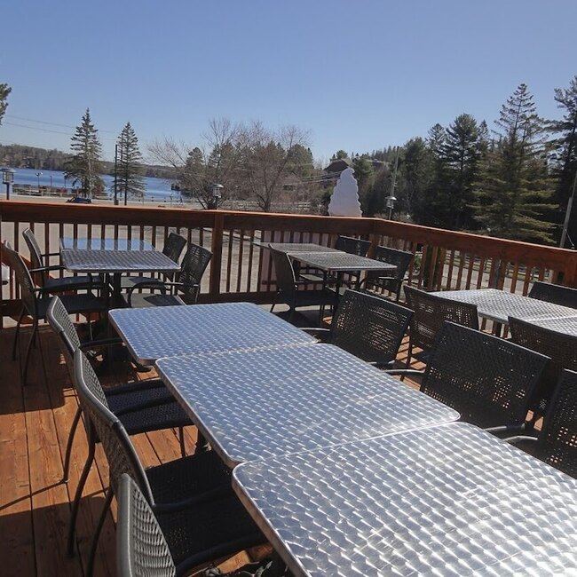 Salon Scoop et Sucr&eacute; - Ste-Marguerite-du-Lac-Masson Restaurants