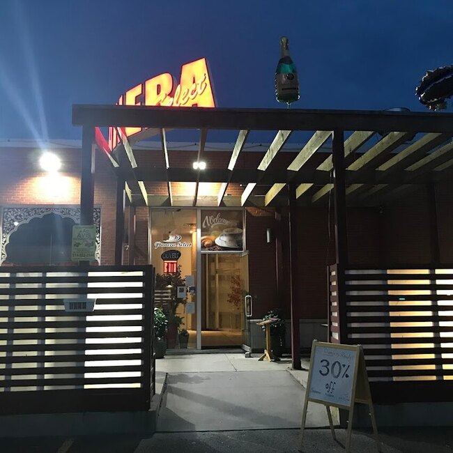 Panera Select Restrobar -  Restaurants Near: H8Y1S3