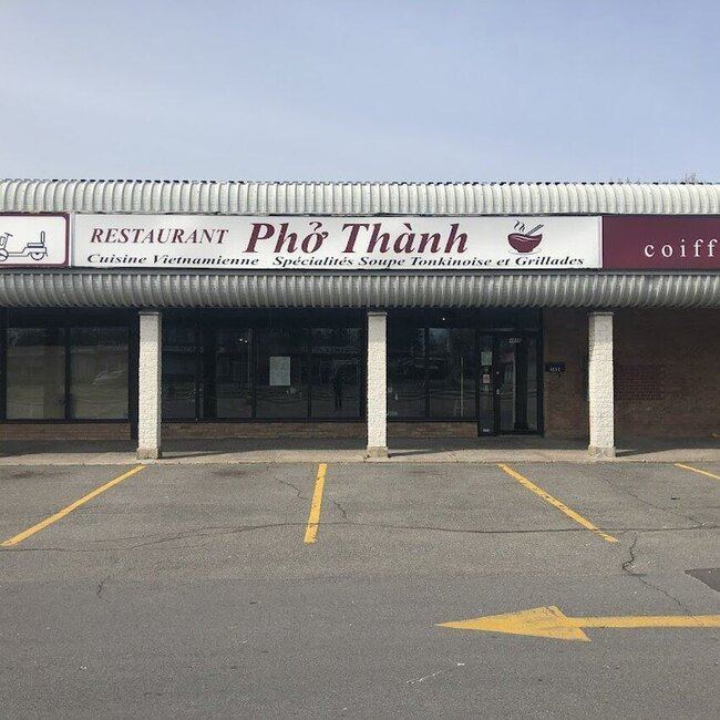 Phở Th&agrave;nh Restaurant - Restaurants pr&egrave;s de: H8Y3C4