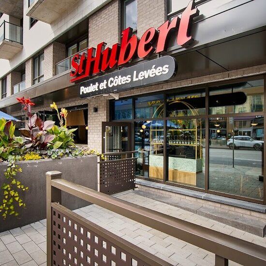 R&ocirc;tisserie St-Hubert - Rotisseries in Montreal