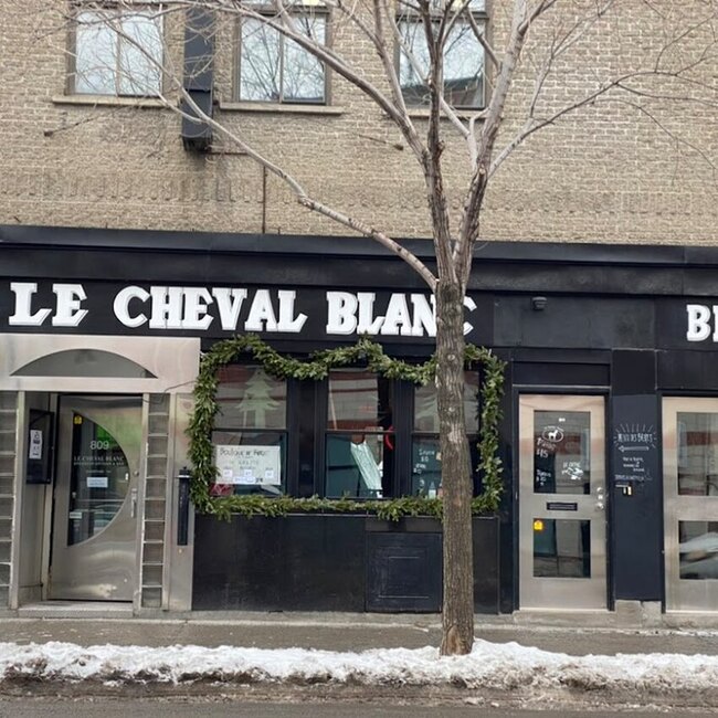Le Cheval Blanc Montreal Restaurant: Menu, Reviews & Reserve (2026)
