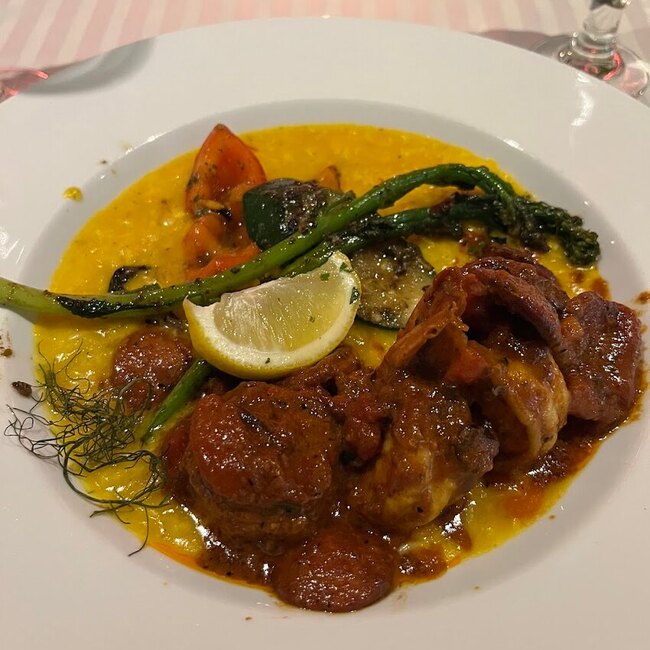 Bistro Le Picollo Restaurant