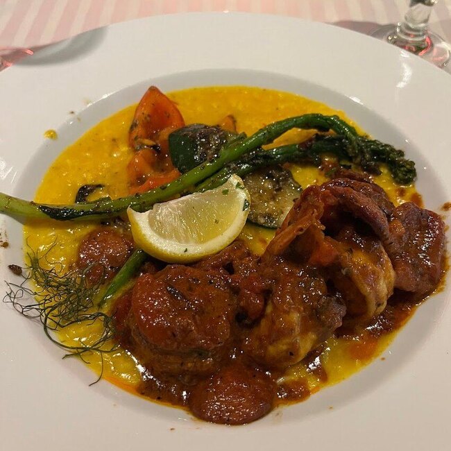 Bistro Le Picollo Restaurant