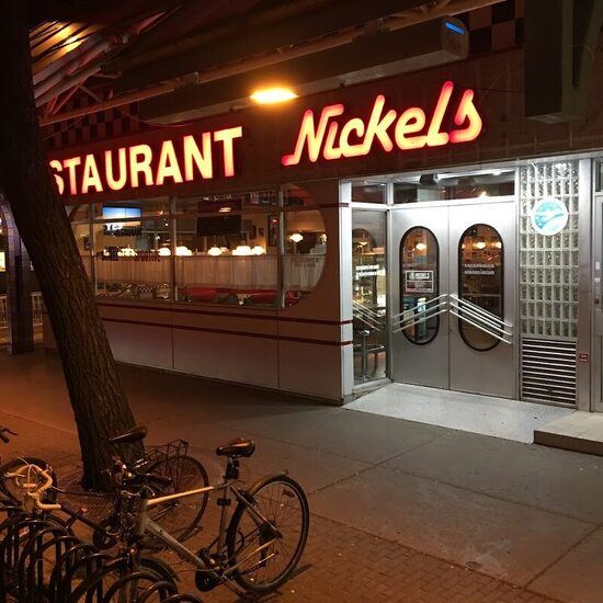 Nickels Deli & Bar - Restaurants in Montreal