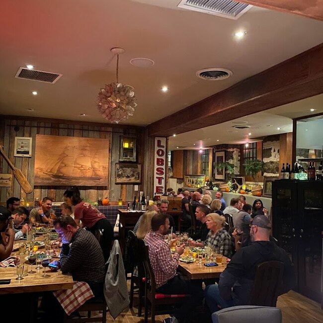 L'Orignal - Downtown Great selection of wines Restaurants