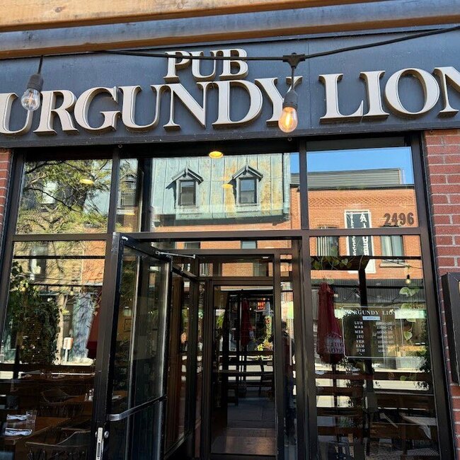 Burgundy Lion - Restaurants Fish & Chips, Deli pr&egrave;s de: H4E4H2