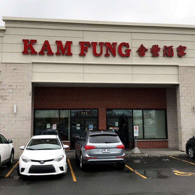 Maison Kam Fung - Restaurants pr&egrave;s de: J4X1C2