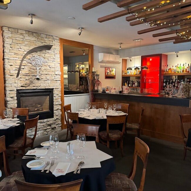 Chez Milot Restaurant
