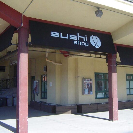 Sushi Shop - Restaurants in Montreal