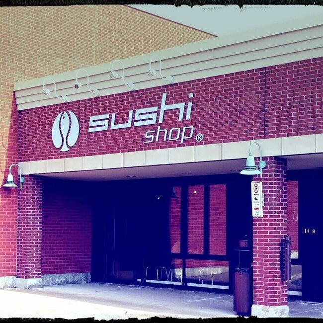 Sushi Shop - Saint-Bruno-de-Montarville Open Lunch Restaurants