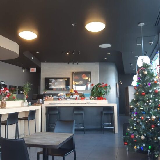 Sushi Shop - Takeout Available Restaurants in Montreal