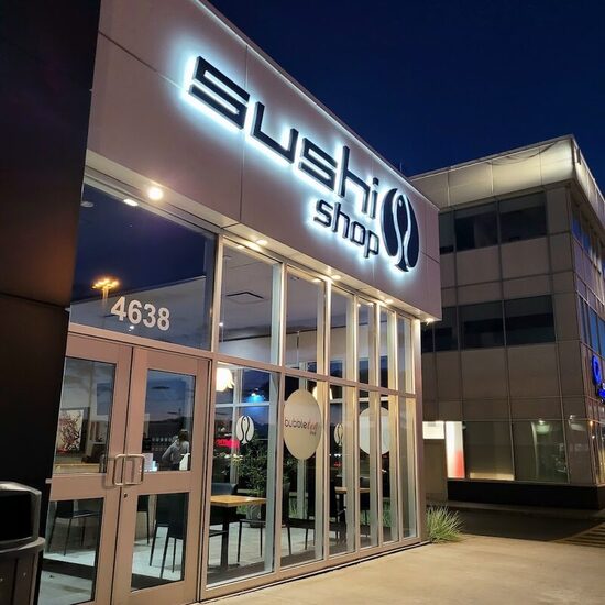 Sushi Shop - Restaurants in Montreal
