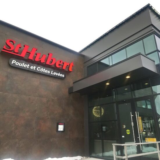 R&ocirc;tisserie St-Hubert - Restaurants in Montreal