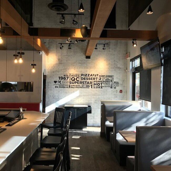 Toujours Mikes - Restaurants pr&egrave;s de: J3V5K1