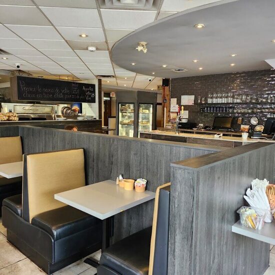 Québec Deli - Restaurants in Montreal