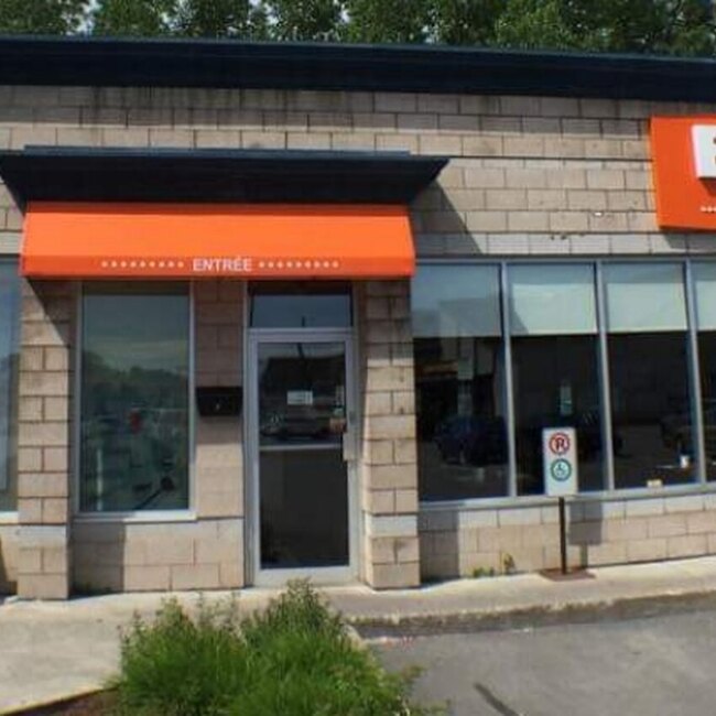 Eggsquis -  Restaurants Near: J6E1V4