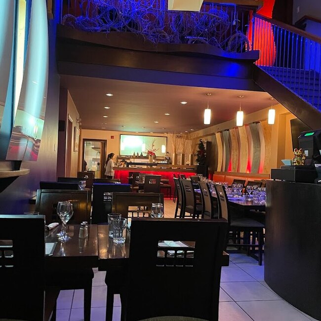 Fantasie - Thai Restaurants Near: H3B4E8