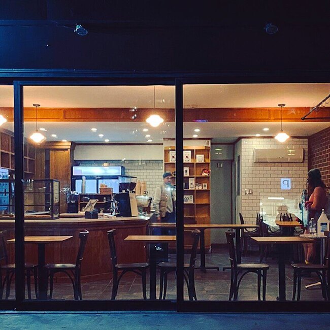 Caf&eacute; Myriade - Restaurants pr&egrave;s de: H4C2L7