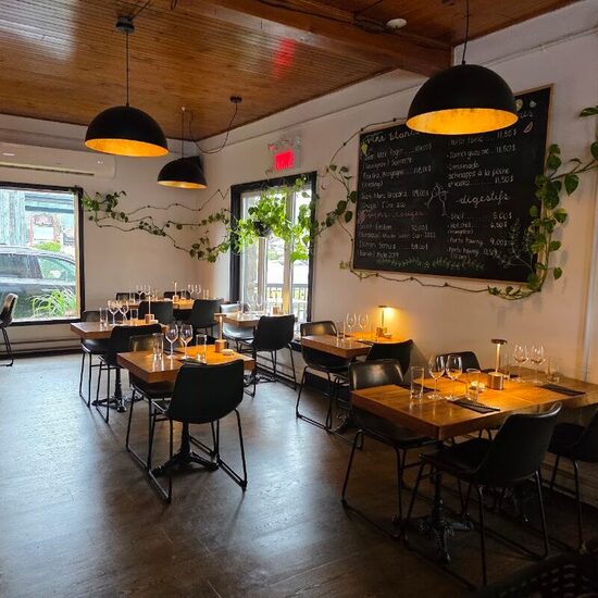 Sushi Taxi - Vegetarian Restaurants in Laurentians (North Shore)