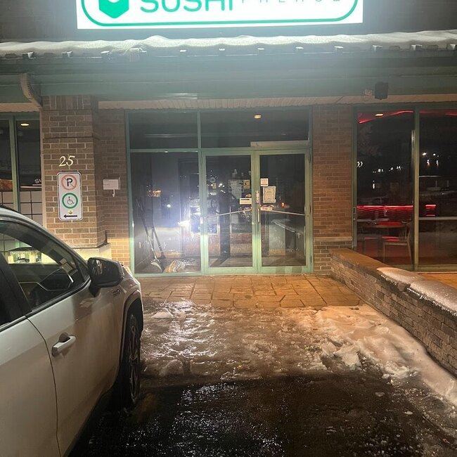 Sushi Palace - Laval Asian, Chinese, Fusion, Szechuan, Dumplings Restaurants