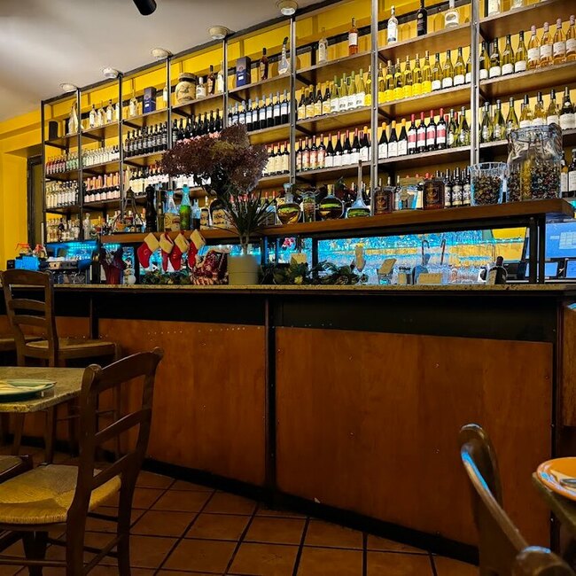 Ouzeri - Restaurants Grecs Montr&eacute;al