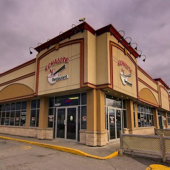 Échalote - Wheelchair Accessible Entrance Restaurants in Richelieu