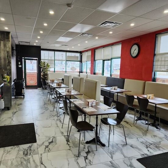 Georges le Roi du Sous-Marin - Restaurants in Montreal