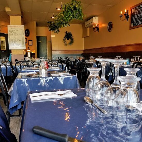 La Maison Grecque Brochetterie - Restaurants de Montréal