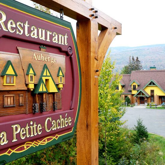 La Petite Cachée Restaurant
