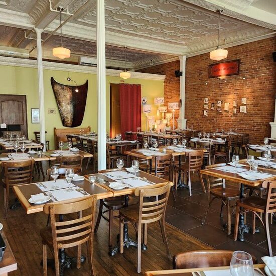 Bistro Viva - Restaurants in Montreal