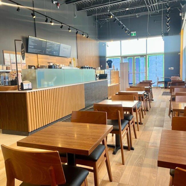 Second Cup Caf&eacute; - Restaurants pr&egrave;s de: H7X3S5