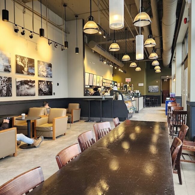 Starbucks Montreal Restaurant: Menu, Reviews & Reserve (2026)