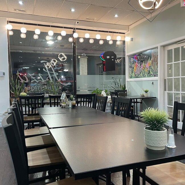 Aiza Authentique Cuisine Philippine - Dollard-des-Ormeaux Takeout Available, Online Ordering Open Tuesday Restaurants