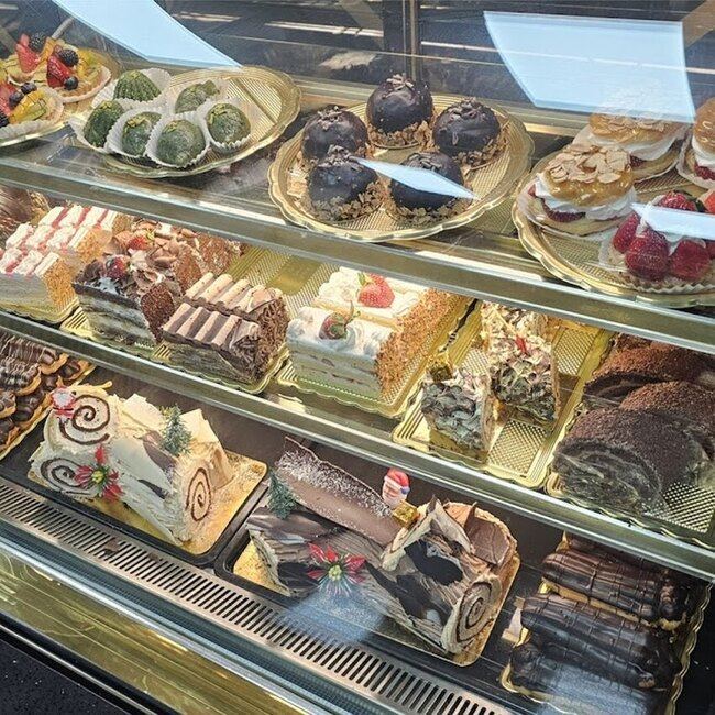 P&acirc;tissi&egrave;re ALYAMAAN - Restaurants pr&egrave;s de: H9B2K4