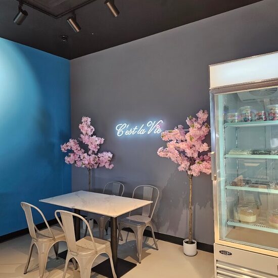 Gaufres & Glaces - Restaurants in Sainte-Thérèse