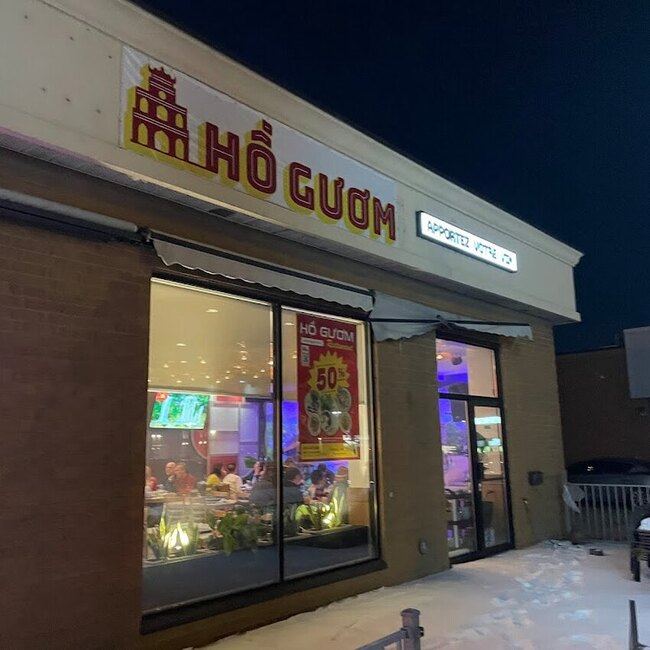Ho Guom - Restaurants pr&egrave;s de: J4V2P7