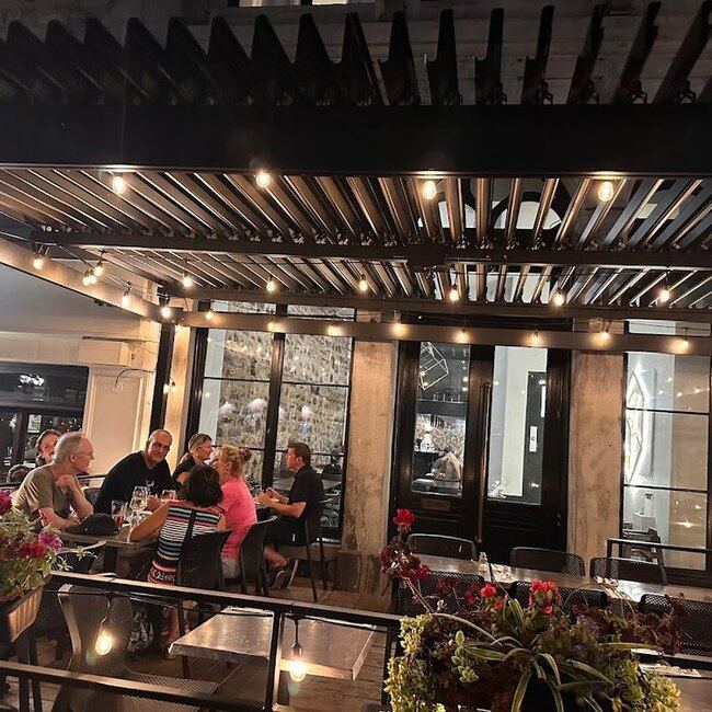 Restaurant Solana Montreal Restaurant: Menu, Reviews & Reserve (2026)