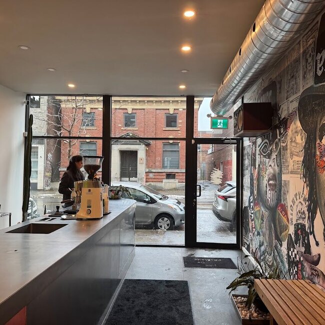 Pas de Probl&egrave;me Caf&eacute; - Restaurants Jama&iuml;cains Montr&eacute;al