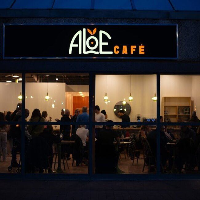 Aloe Caf&eacute; - Restaurants Ouverts midi Pointe-Claire