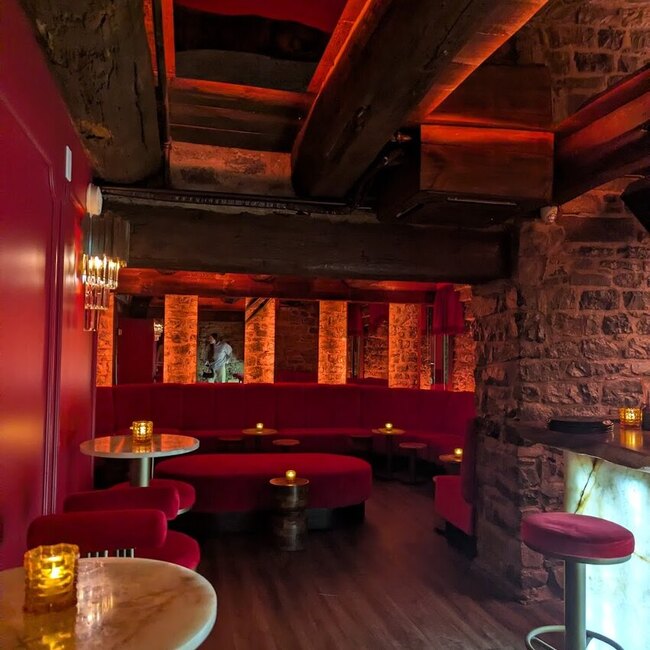 Speakeasy Le 404 -  Restaurants Near: H2Z1W5