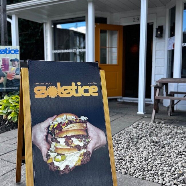 Burger et Ap&eacute;ro - Le Solstice - Restaurants pr&egrave;s de: J0R1R4